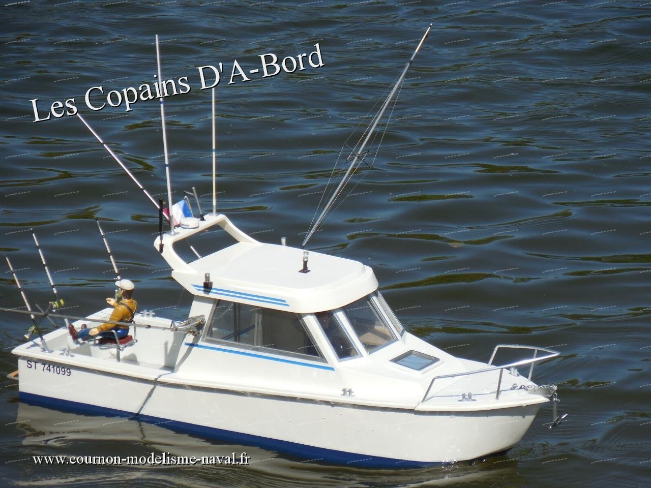 02 Vedette peche thonier.jpg